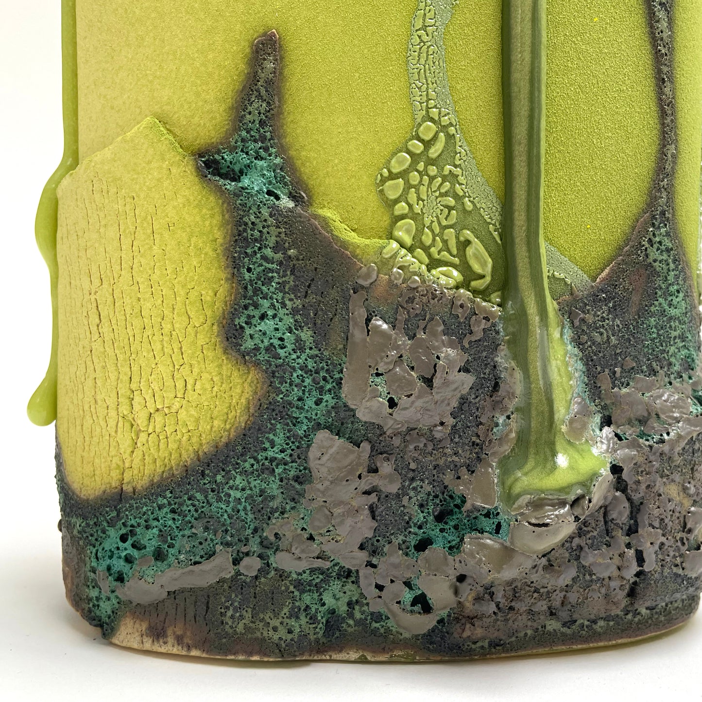Vase (Fern Gully)